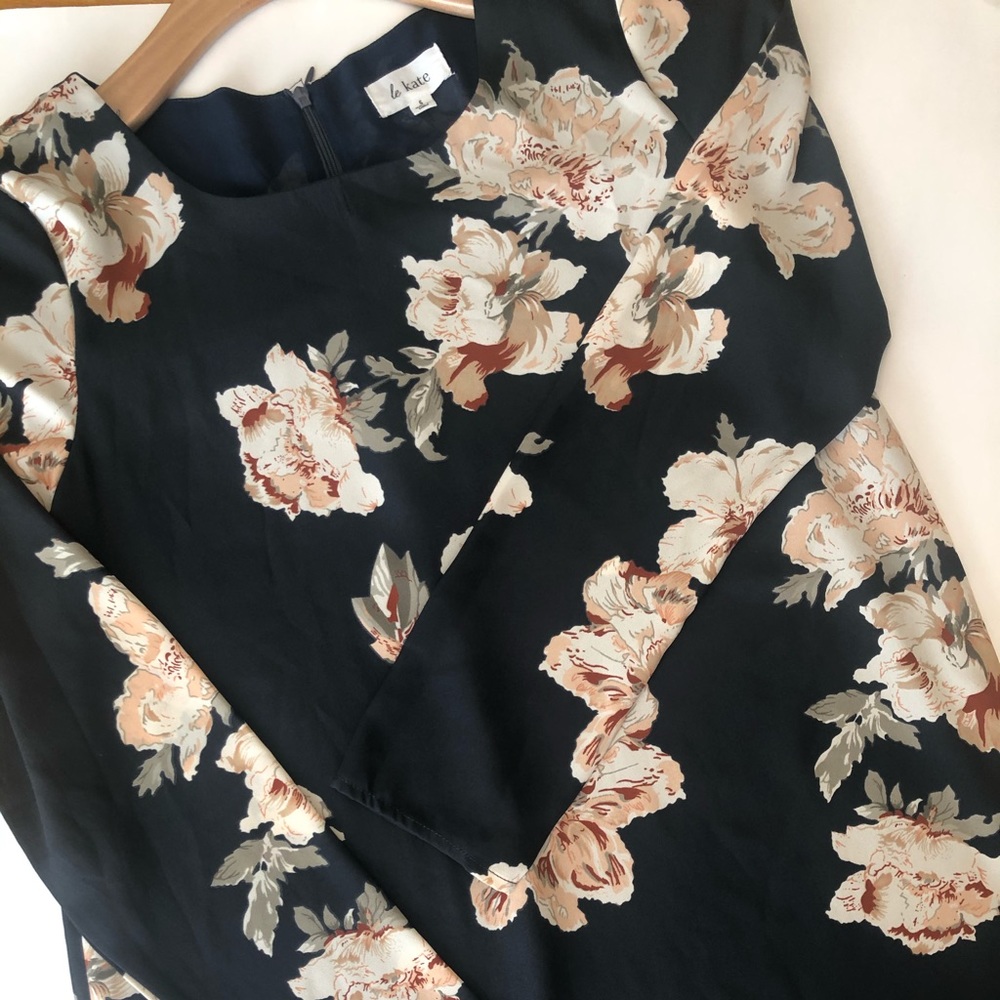 Mid-Length (Midi) Flower dress